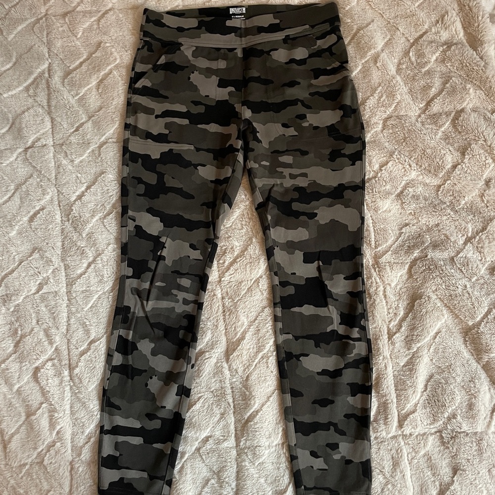 Duluth trading company camo leggings